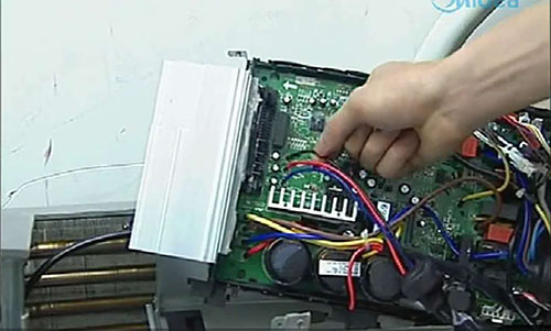 成都美的空调电话是多少