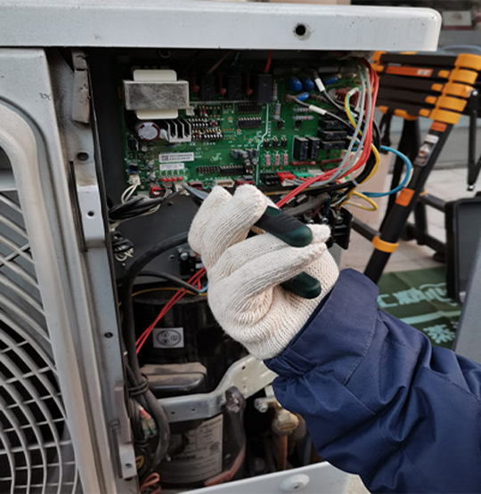  成都维修空调不制热